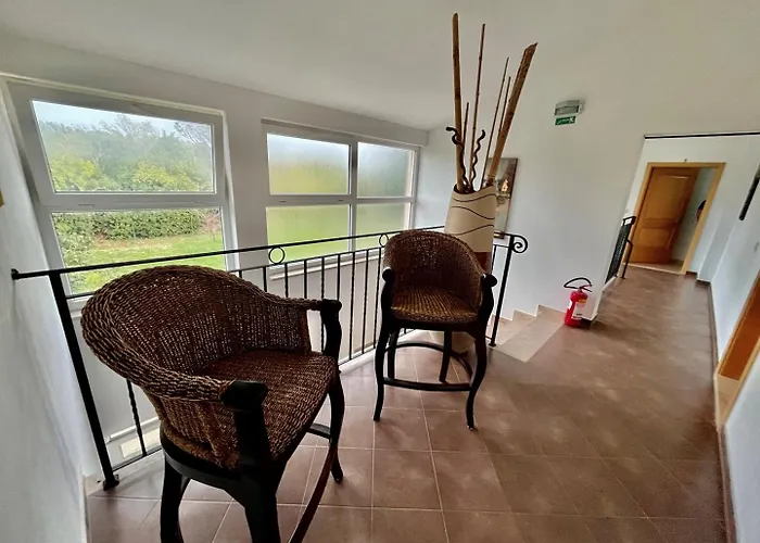 Πανσιόν Fineda Grande 3*