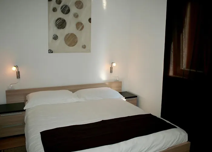 Fineda Grande 3* Πόρετς