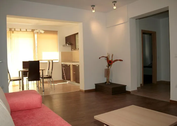 Fineda Grande Πανσιόν